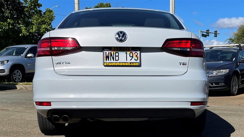 Used 2017 Volkswagen Jetta S FWD image 5