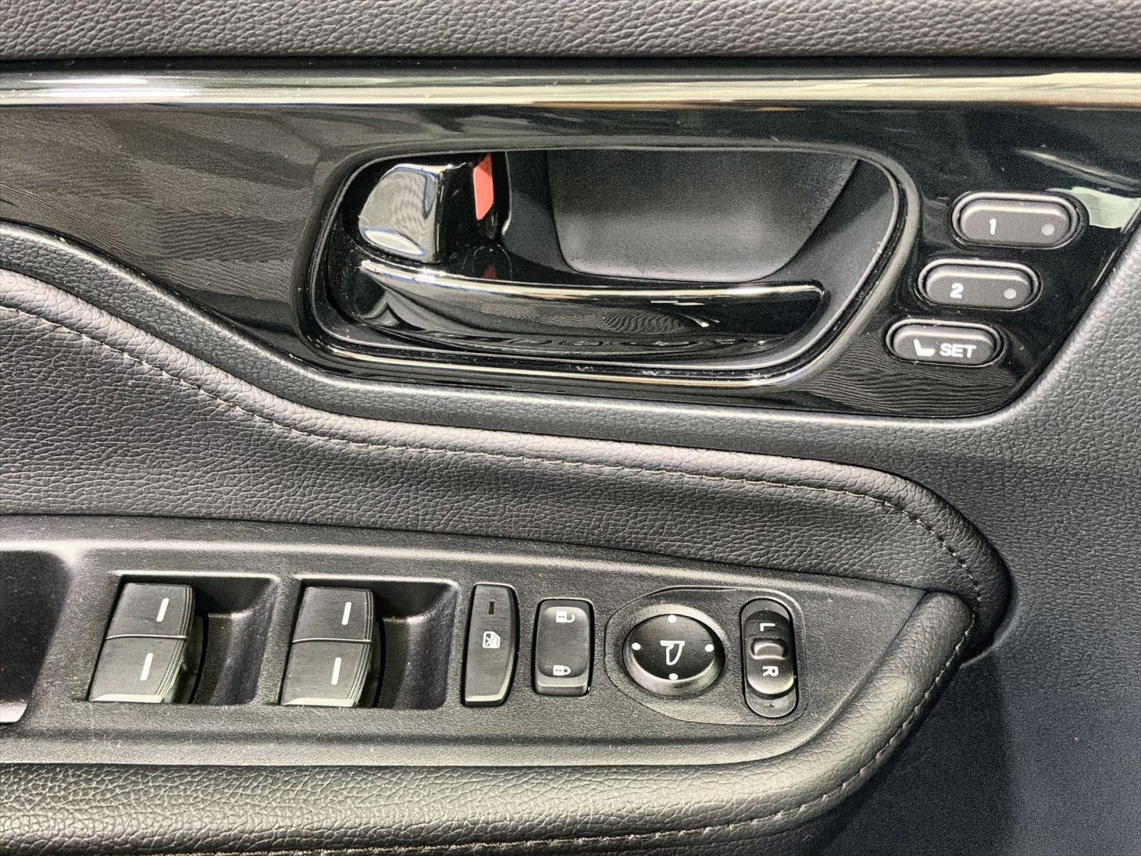 Used 2023 Honda Odyssey Touring image 41