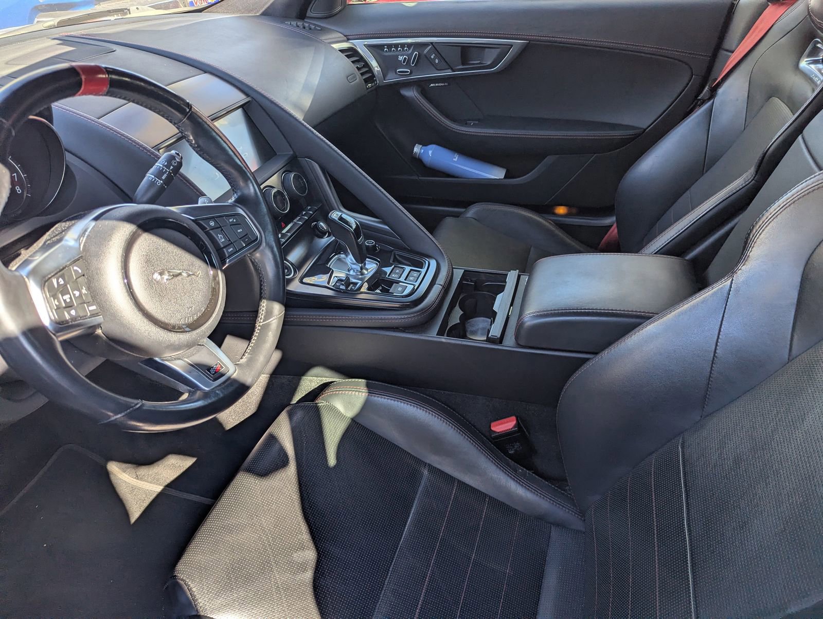 Used 2020 Jaguar F-TYPE Checkered Flag image 8