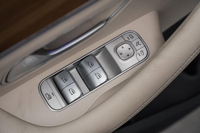 Used 2022 Mercedes-Benz GLE 350 4MATIC w/ AMG Line Exterior image 40