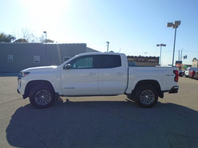 Certified 2024 Chevrolet Colorado LT w/ LT Convenience Package II AWD/4WD image 4