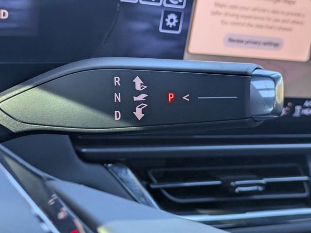 New 2026 Chevrolet Equinox EV RS image 22