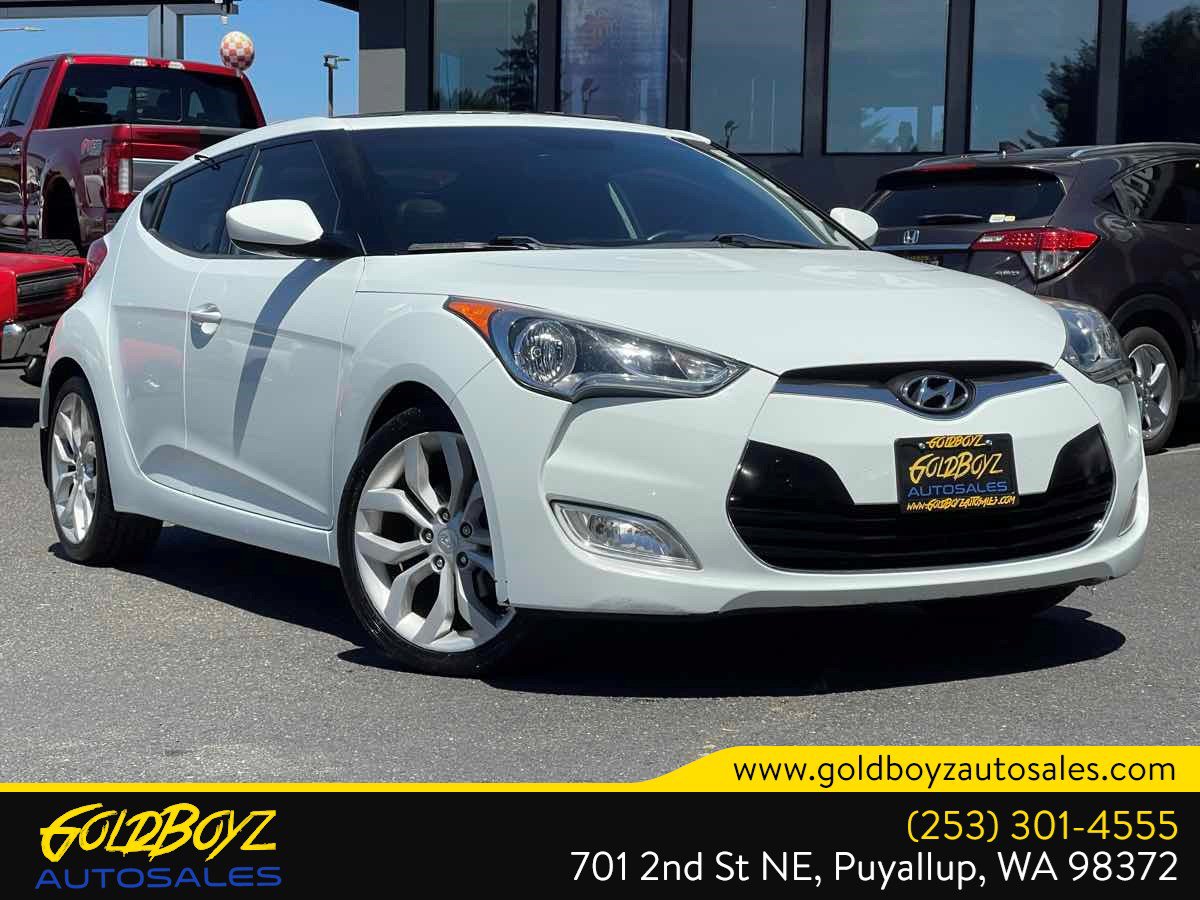 Used 2013 Hyundai Veloster w/ Style Pkg