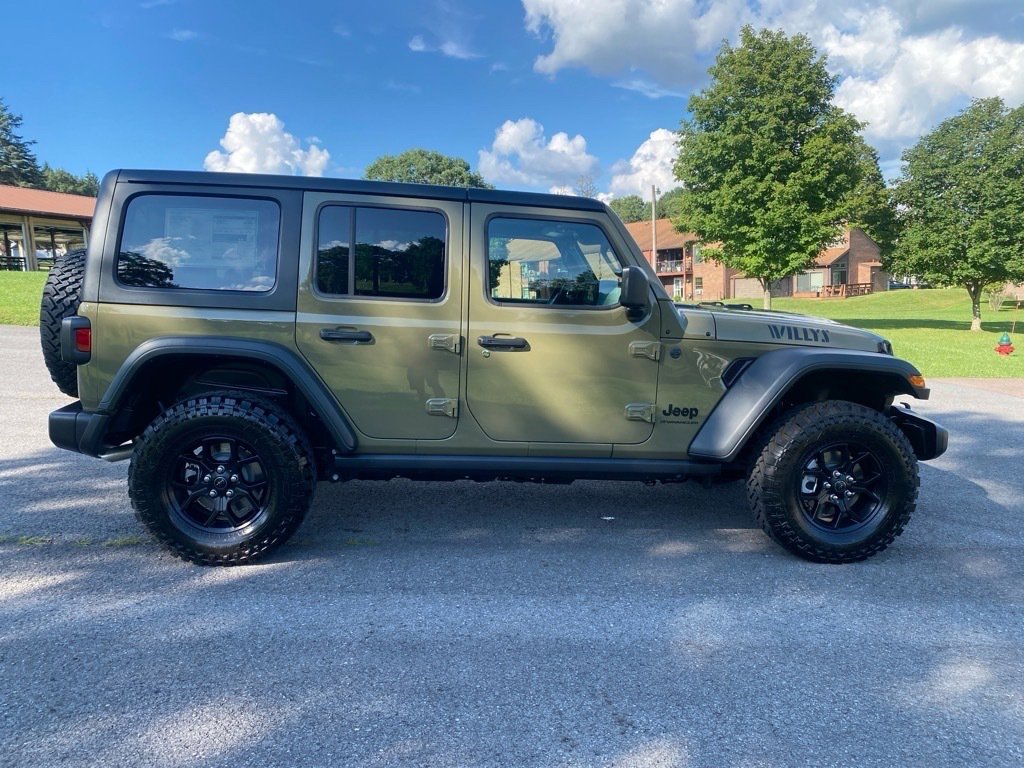 New 2025 Jeep Wrangler Willys image 6
