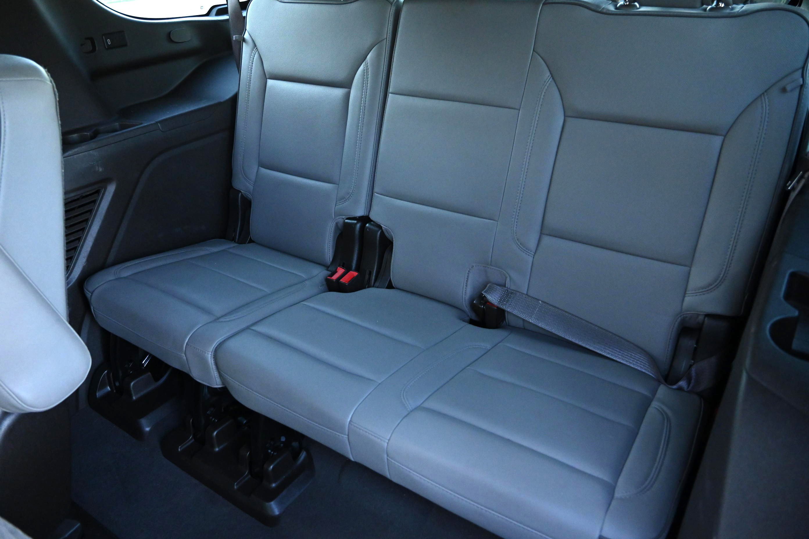 Used 2021 GMC Yukon SLT w/ SLT Premium Package image 11