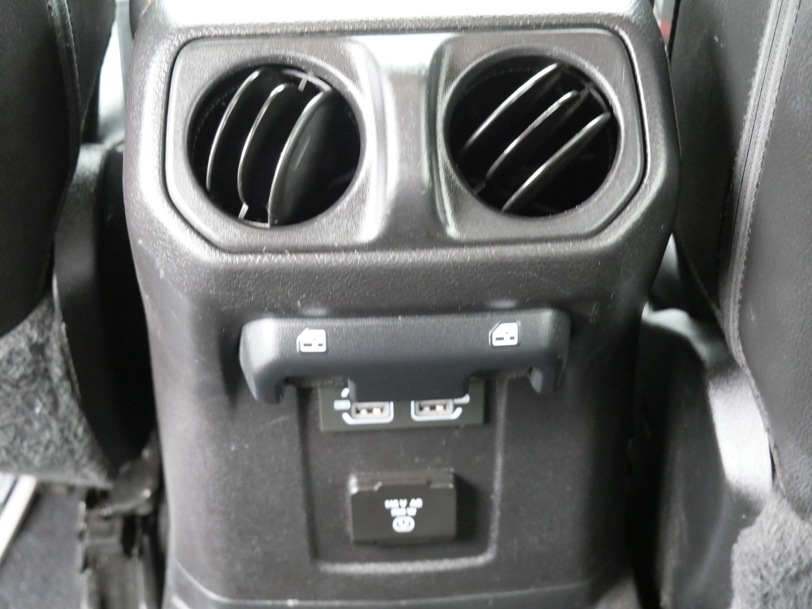 Used 2021 Jeep Wrangler Unlimited Sahara AWD/4WD image 20
