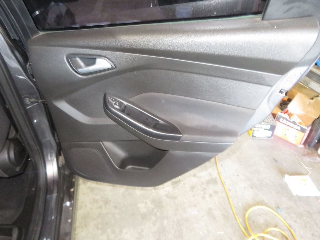 Used 2016 Ford Focus ST FWD image 26