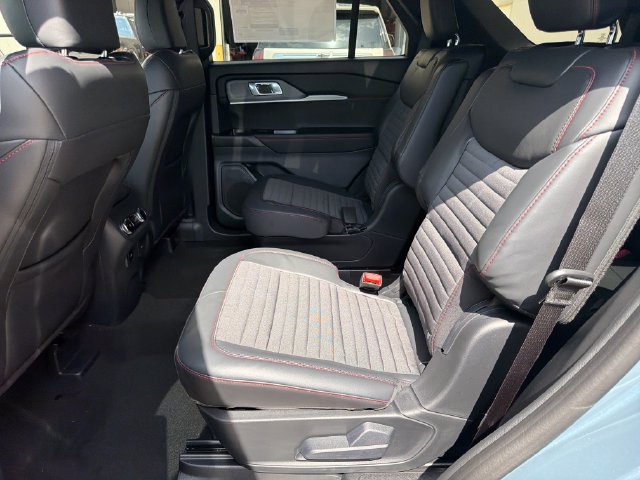 New 2027 Ford Explorer ST-Line AWD/4WD image 15