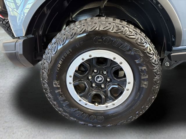Used 2023 Ford Bronco Badlands w/ Sasquatch Package image 32
