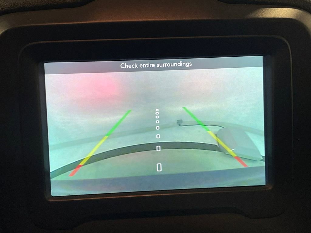 Used 2020 Jeep Renegade Limited w/ Advanced Technology Group image 4