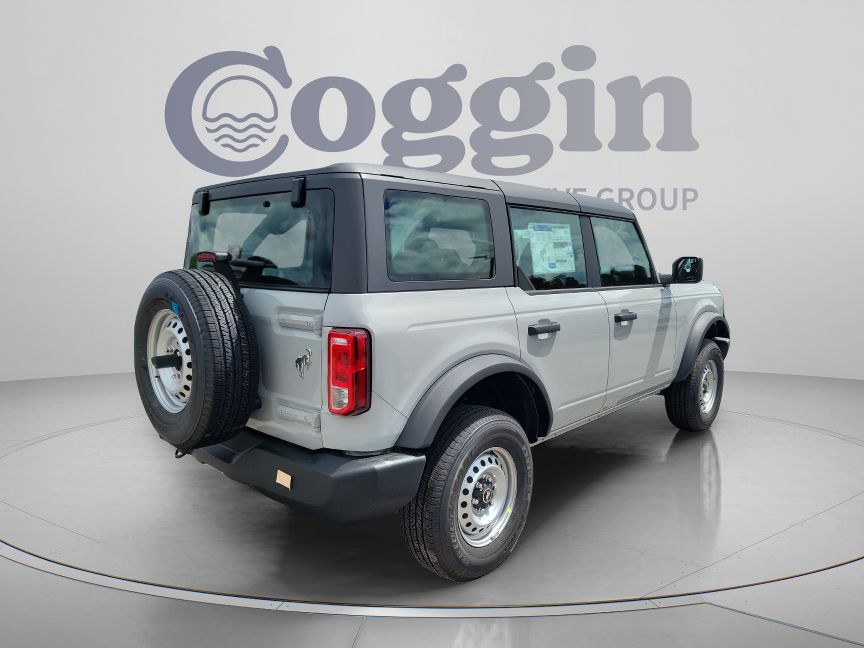 New 2026 Ford Bronco 4-Door AWD/4WD image 3