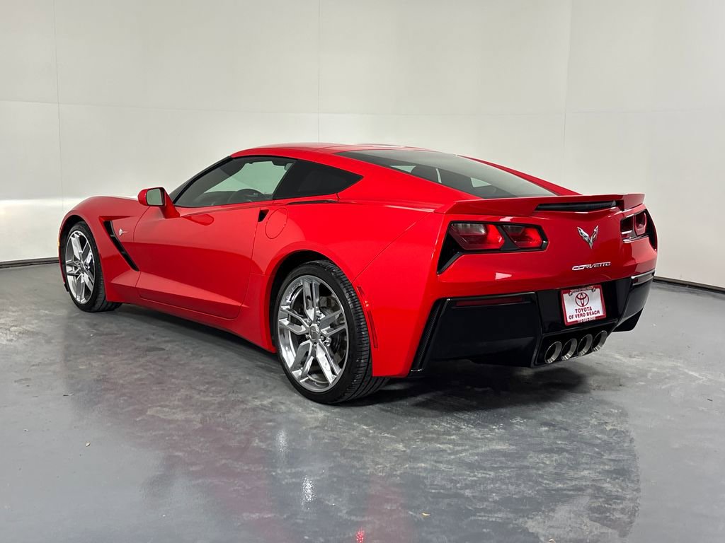Used 2019 Chevrolet Corvette Stingray Coupe w/ Z51 1LT RWD image 4