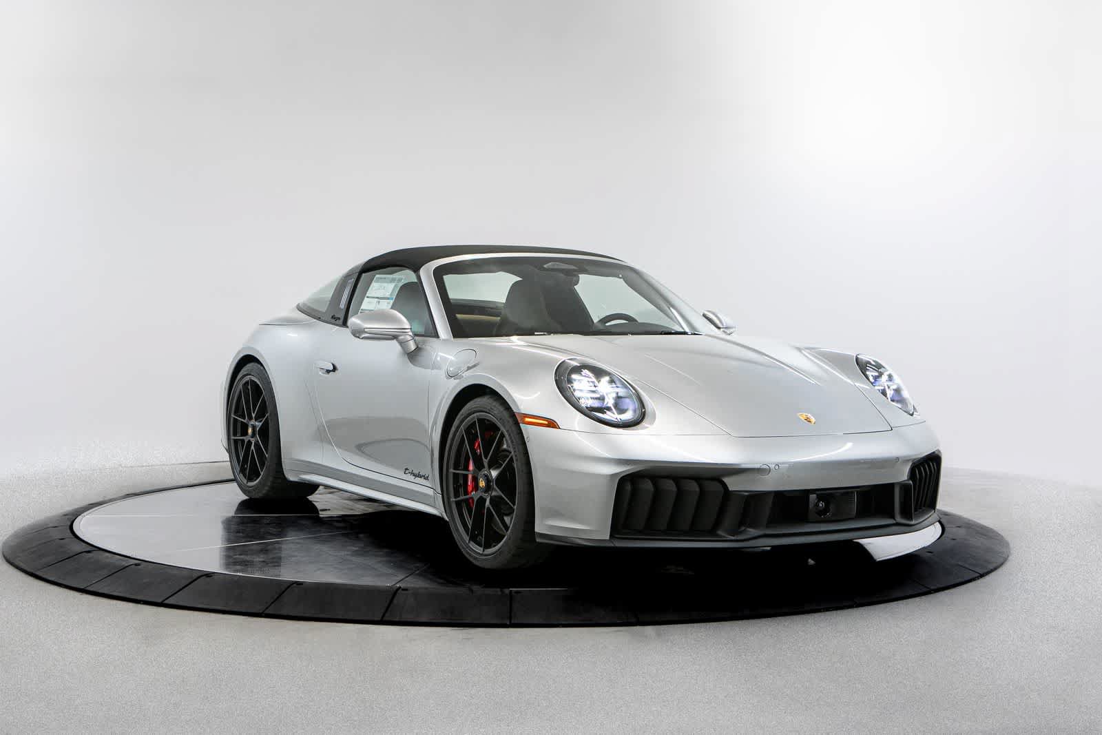 New 2026 Porsche 911 Targa 4 GTS AWD/4WD image 9