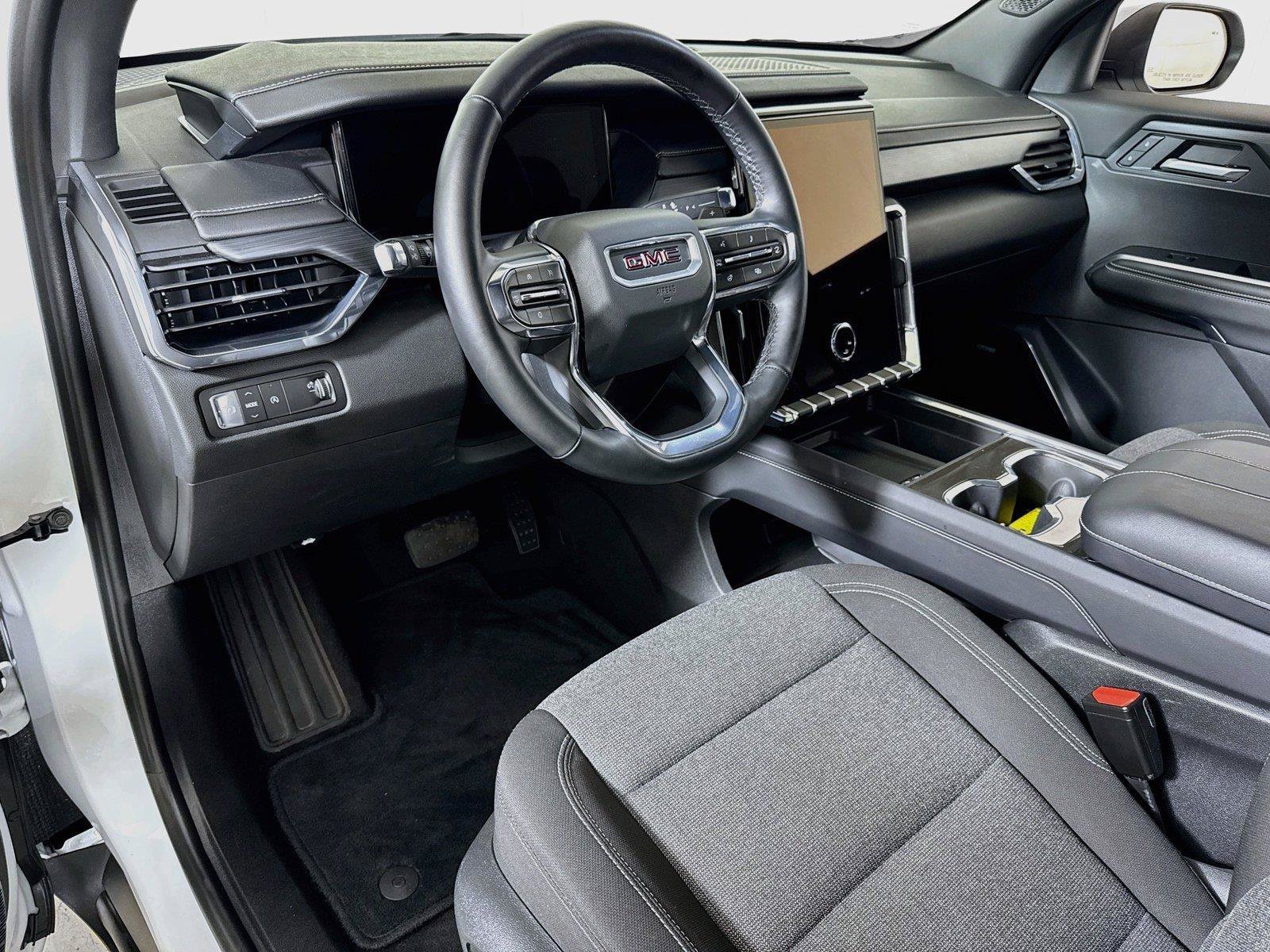 Certified 2026 GMC Acadia Elevation FWD image 70