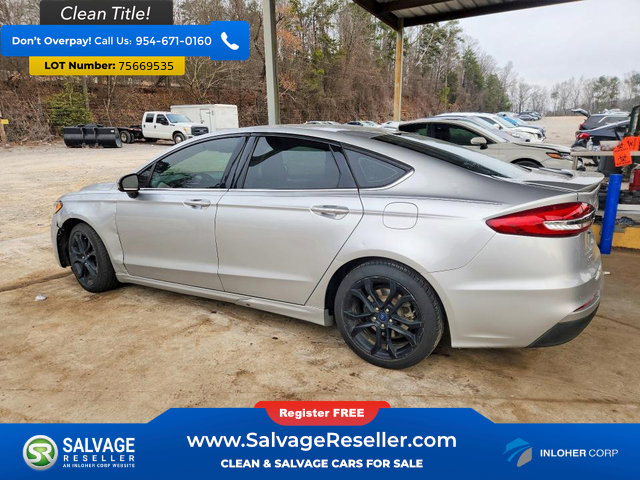 Used 2019 Ford Fusion SE w/ Equipment Group 151A image 3