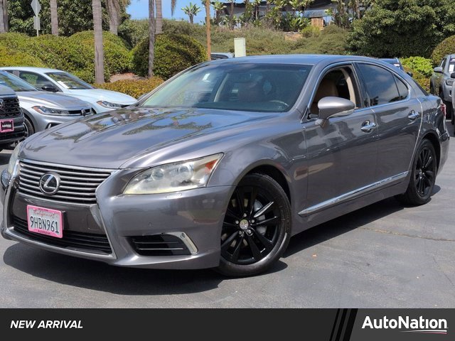 Used 2013 Lexus LS 460 w/ Comfort Pkg RWD image 1
