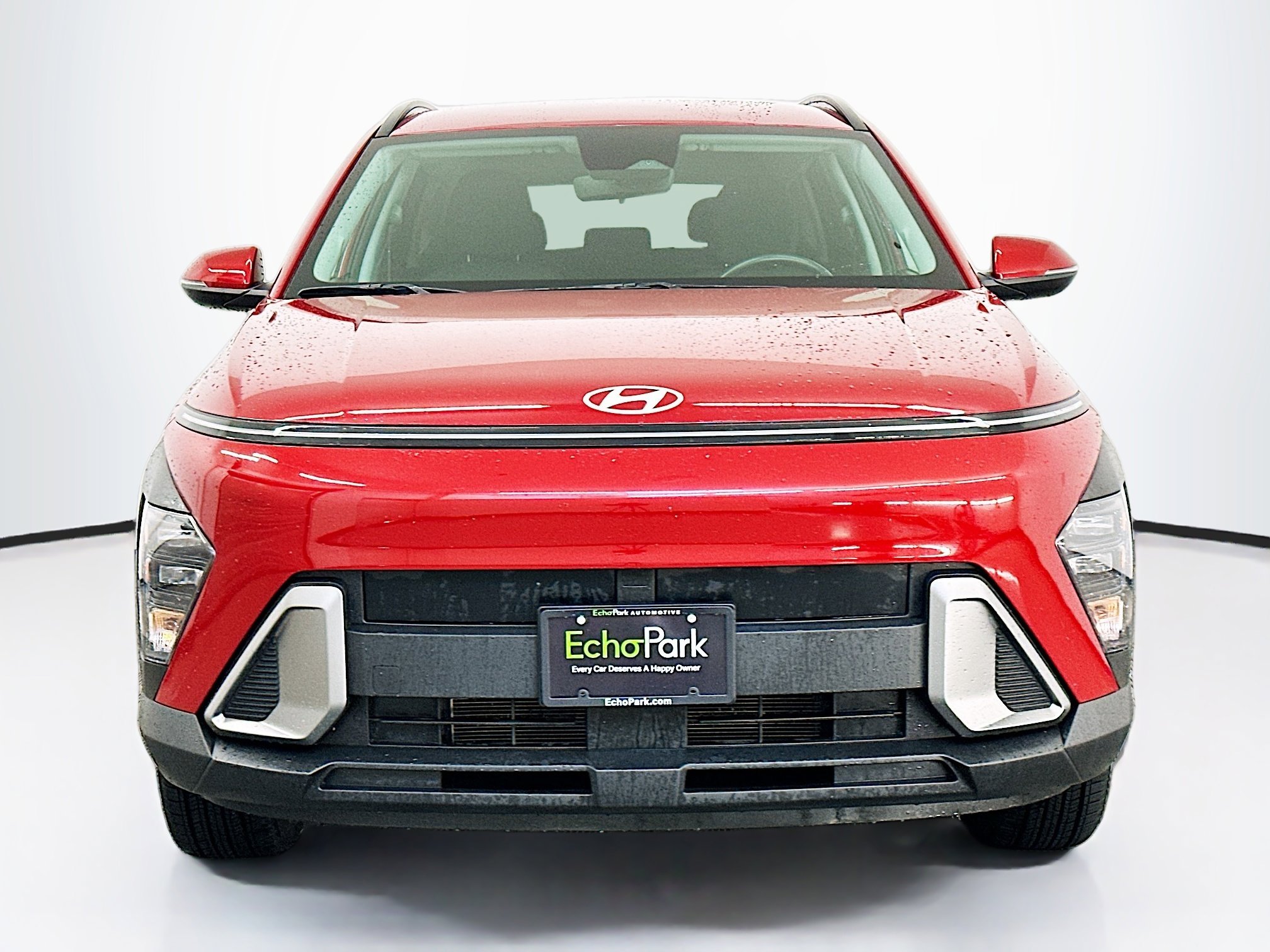 Used 2025 Hyundai Kona SEL image 2