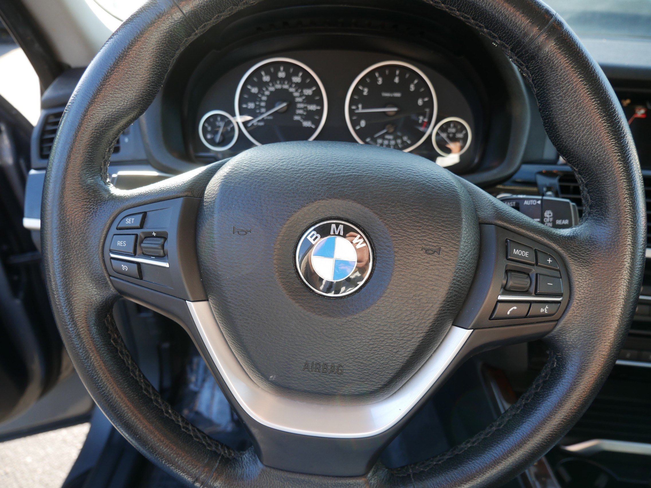 Used 2017 BMW X3 xDrive28i image 25