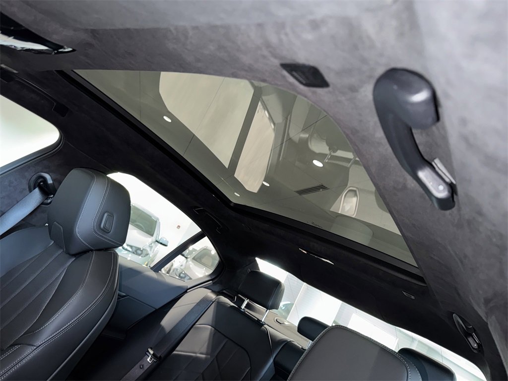 New 2026 BMW 530i w/ M Sport Package image 23