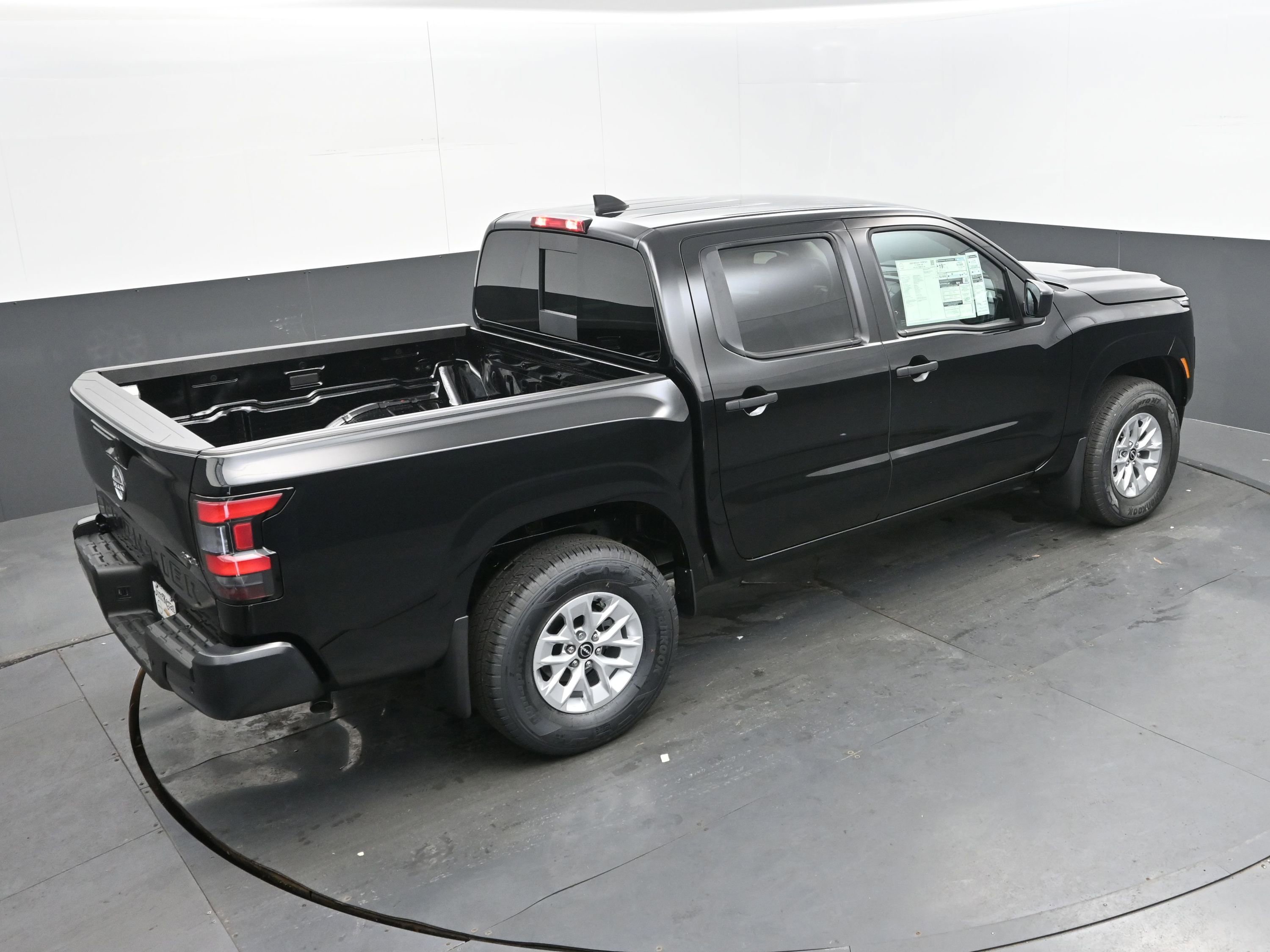 New 2026 Nissan Frontier S image 34