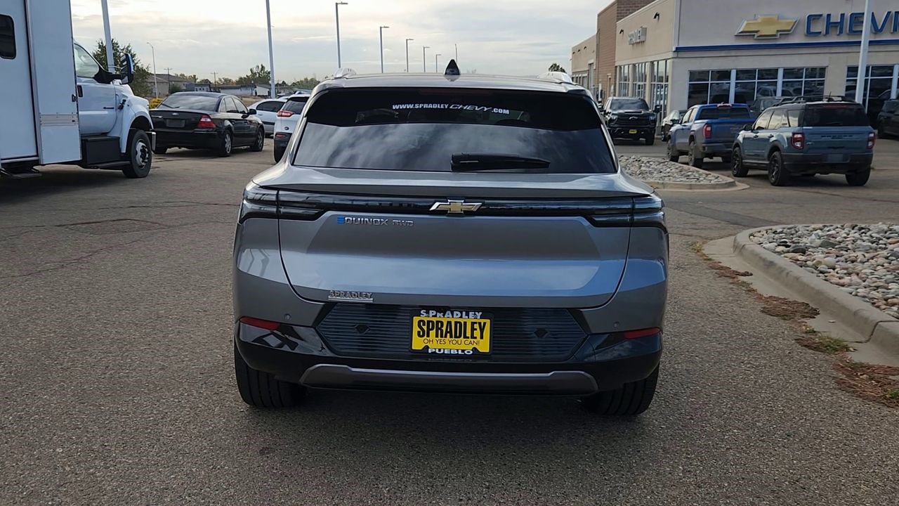 New 2026 Chevrolet Equinox EV LT image 7