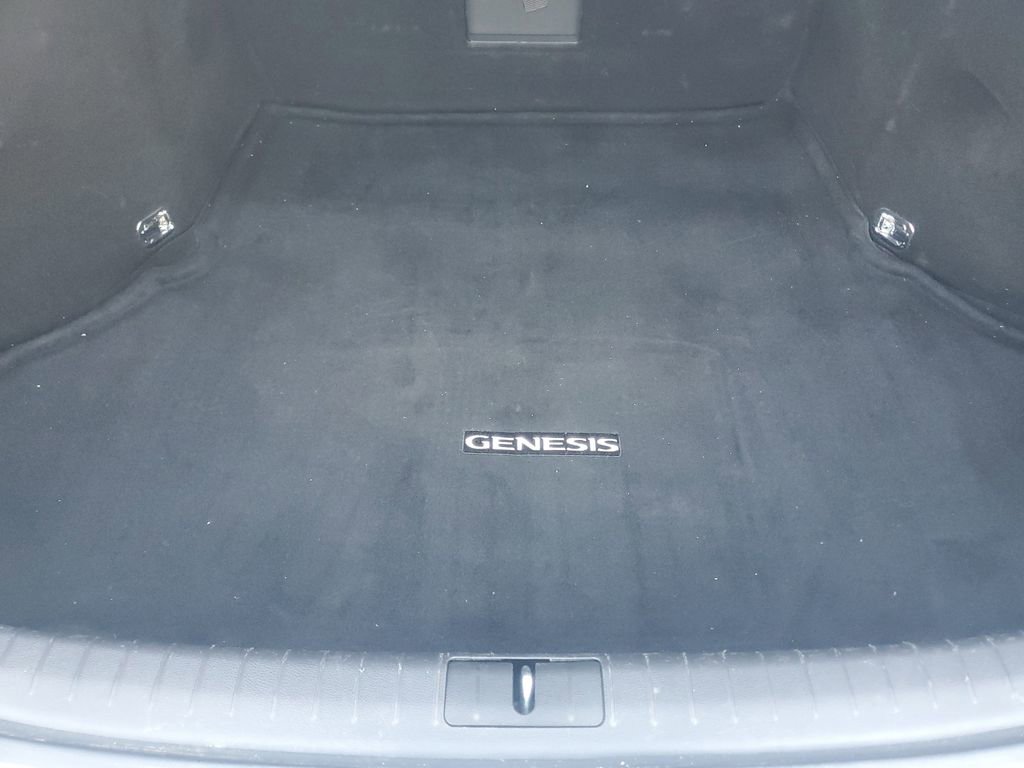 Used 2015 Hyundai Genesis 3.8 w/ Option Group 04 image 8