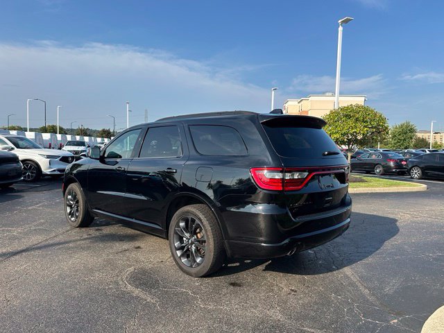 Used 2025 Dodge Durango GT w/ Blacktop Package AWD/4WD image 9