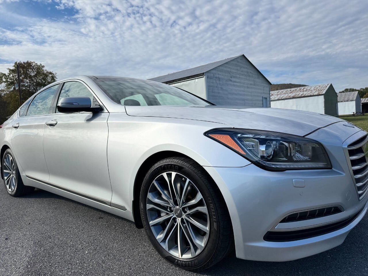 Used 2015 Hyundai Genesis 3.8 w/ Option Group 04