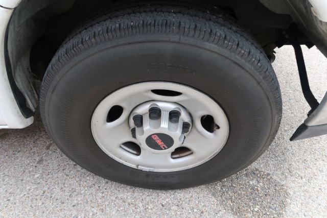 Used 2020 GMC Savana 3500 w/ Power Convenience Package image 18