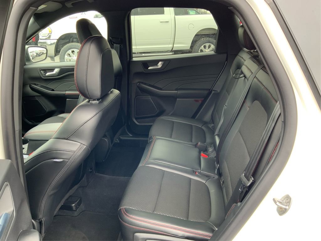 Used 2025 Ford Escape ST-Line w/ Tech Pack #1 image 10