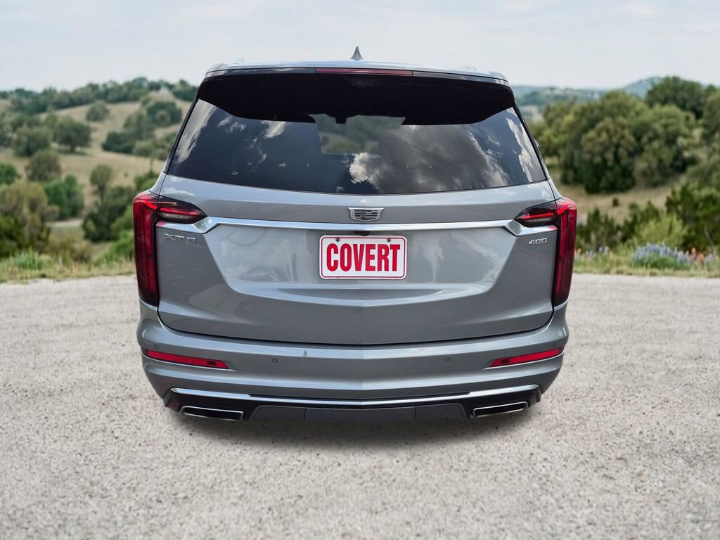 Used 2023 Cadillac XT6 Premium Luxury w/ Technology Package FWD image 9