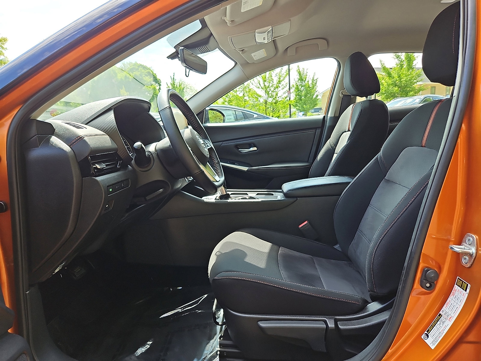 Certified 2023 Nissan Sentra SR w/ Electronics Package FWD image 13