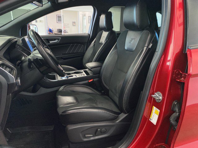 Used 2022 Ford Edge ST w/ Cargo Accessory Package AWD/4WD image 15