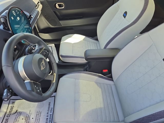 Used 2025 MINI Cooper S image 11