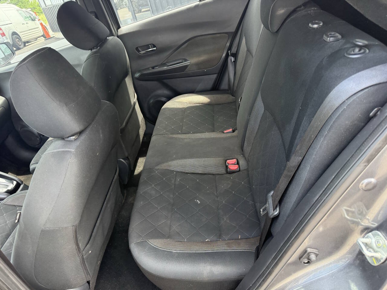 Used 2019 Nissan Kicks S FWD image 20