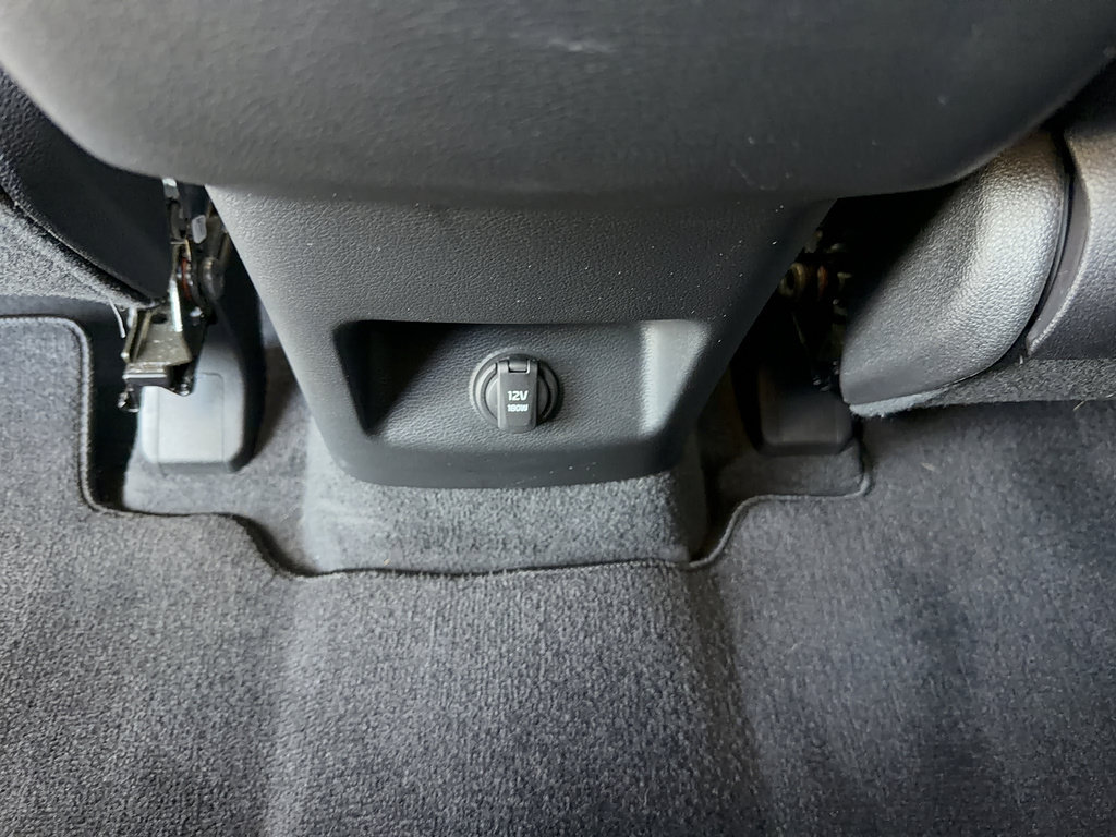 Used 2023 Kia Telluride LX FWD image 32