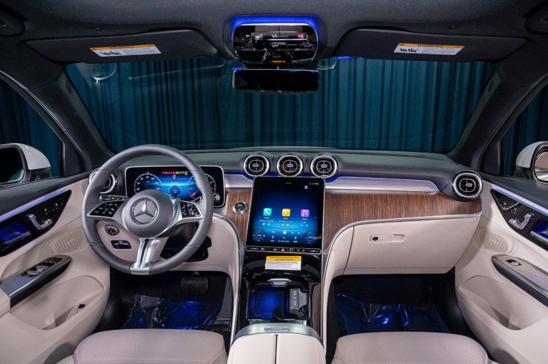 Certified 2026 Mercedes-Benz GLC 300 image 13