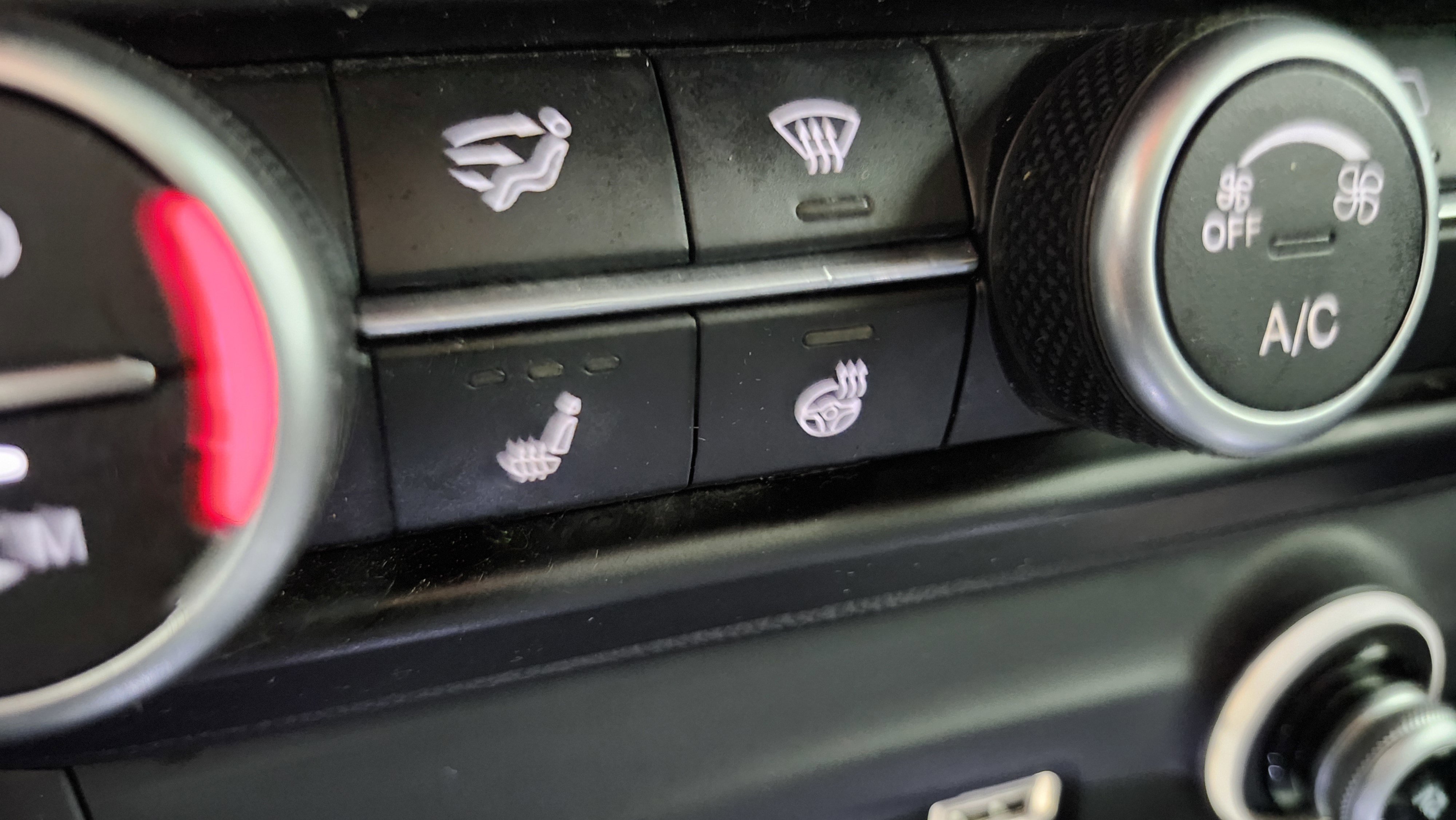 Used 2018 Alfa Romeo Stelvio AWD image 10