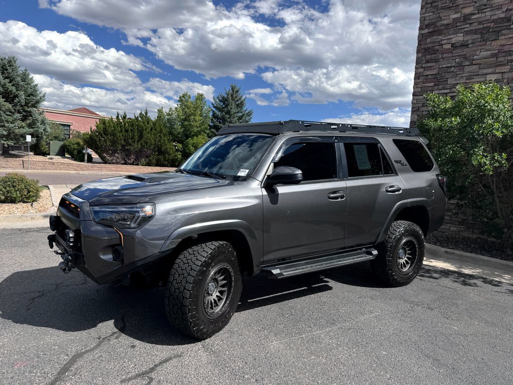 Used 2022 Toyota 4Runner TRD Off-Road AWD/4WD image 4