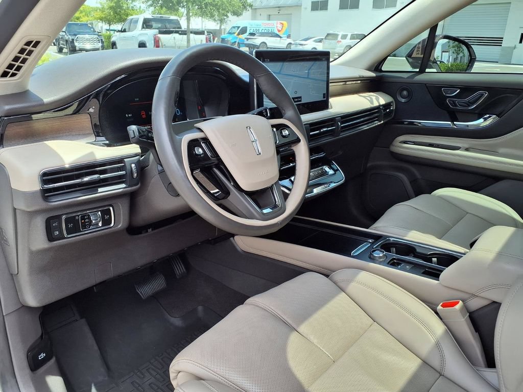 Used 2024 Lincoln Corsair Grand Touring w/ Equipment Group 302A AWD/4WD image 24