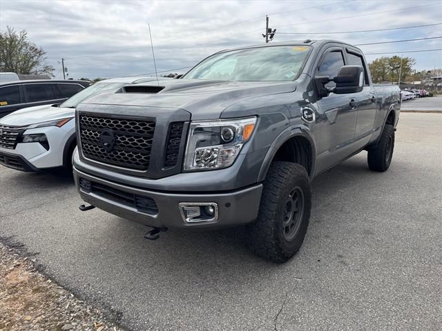 Used 2017 Nissan Titan PRO-4X w/ Pro-4x Convenience Package image 10
