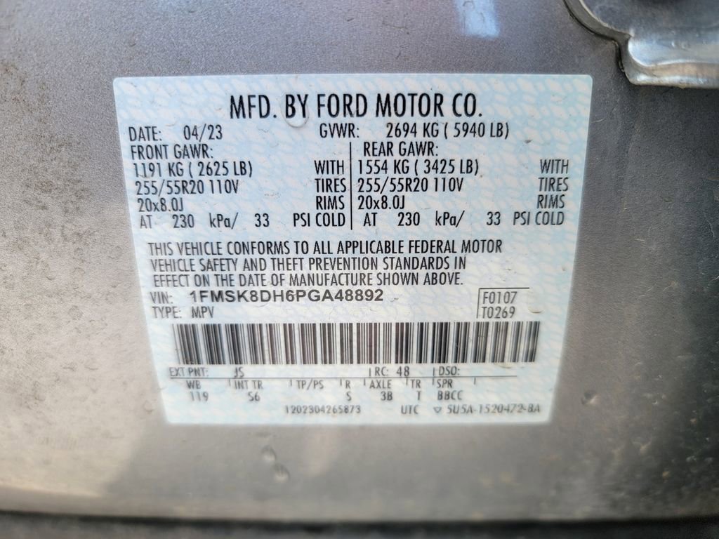 Used 2023 Ford Explorer XLT w/ Equipment Group 202A AWD/4WD image 29