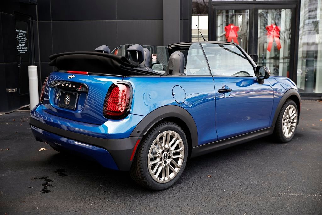 New 2026 MINI Cooper S image 7