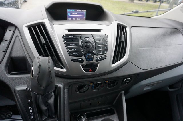 Used 2015 Ford Transit 350 XLT image 4