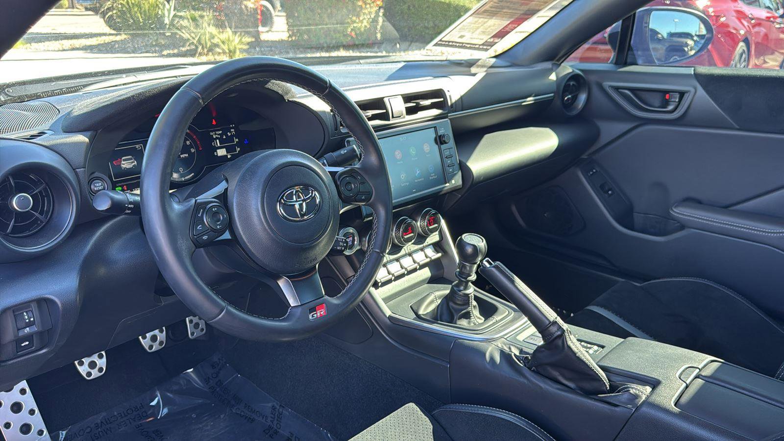 Used 2023 Toyota GR86 Premium image 24