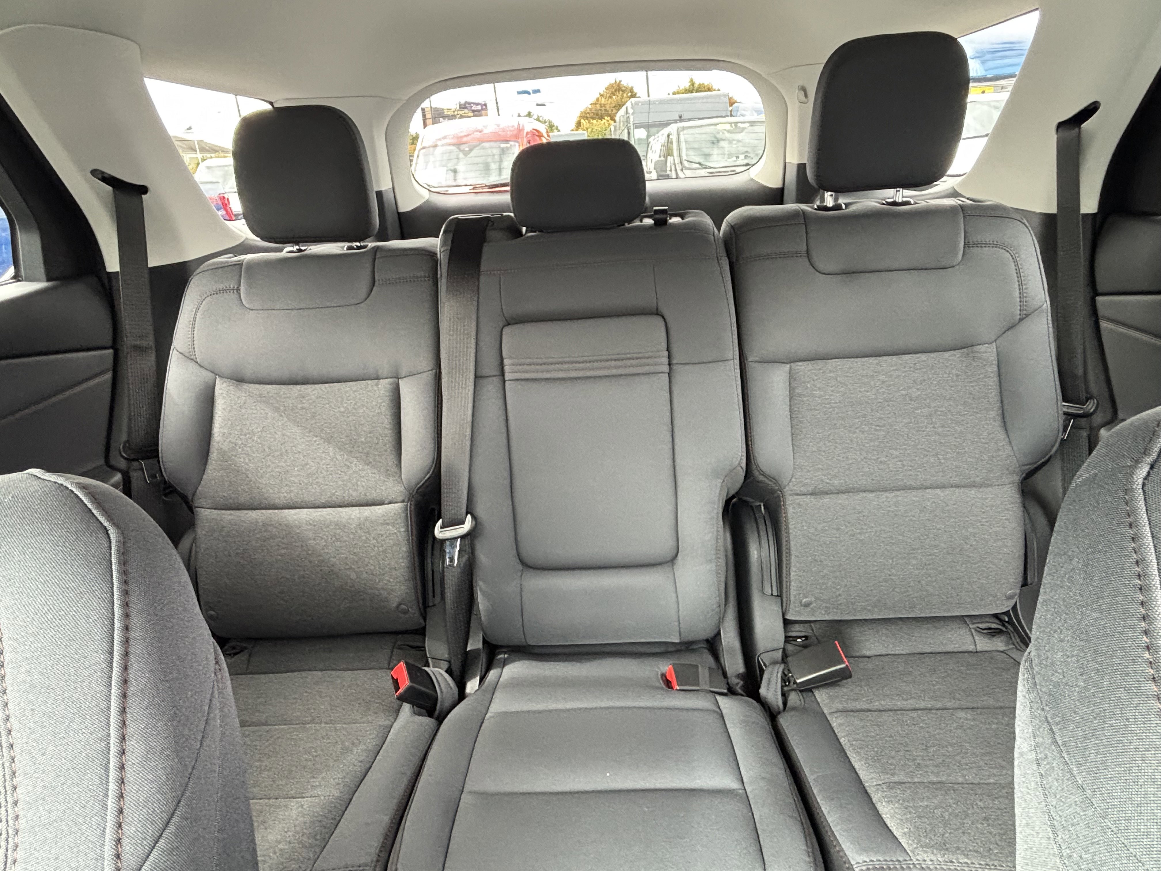 New 2025 Ford Explorer Active image 18