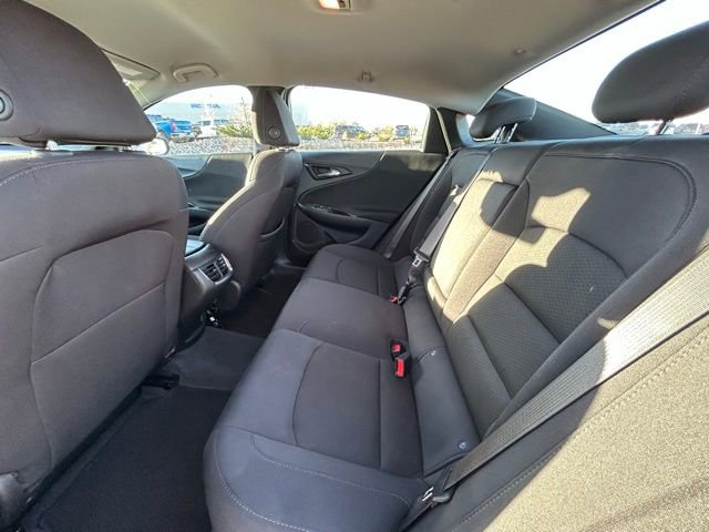 Used 2024 Chevrolet Malibu LT FWD image 12