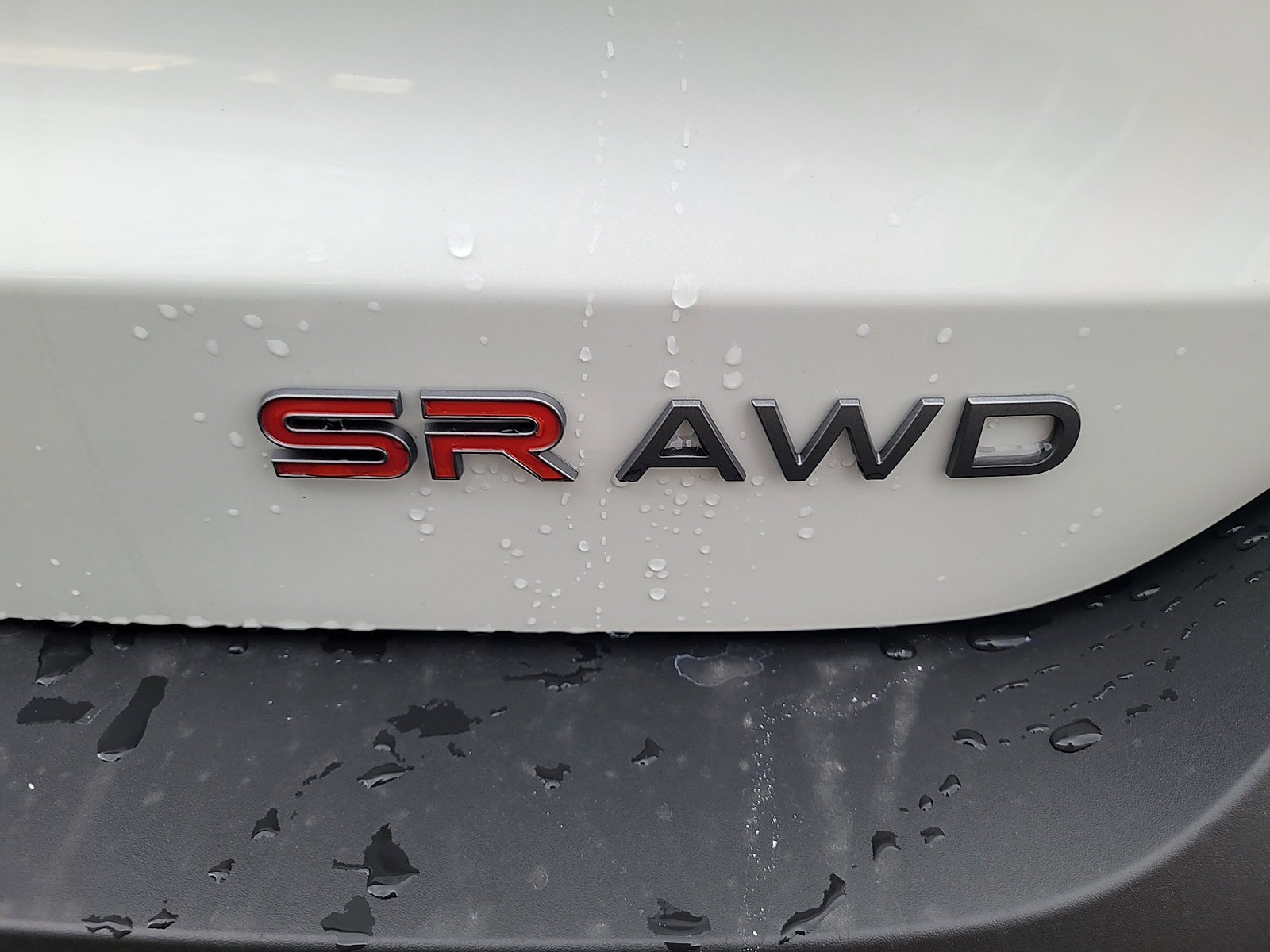 New 2026 Nissan Kicks SR AWD/4WD image 10