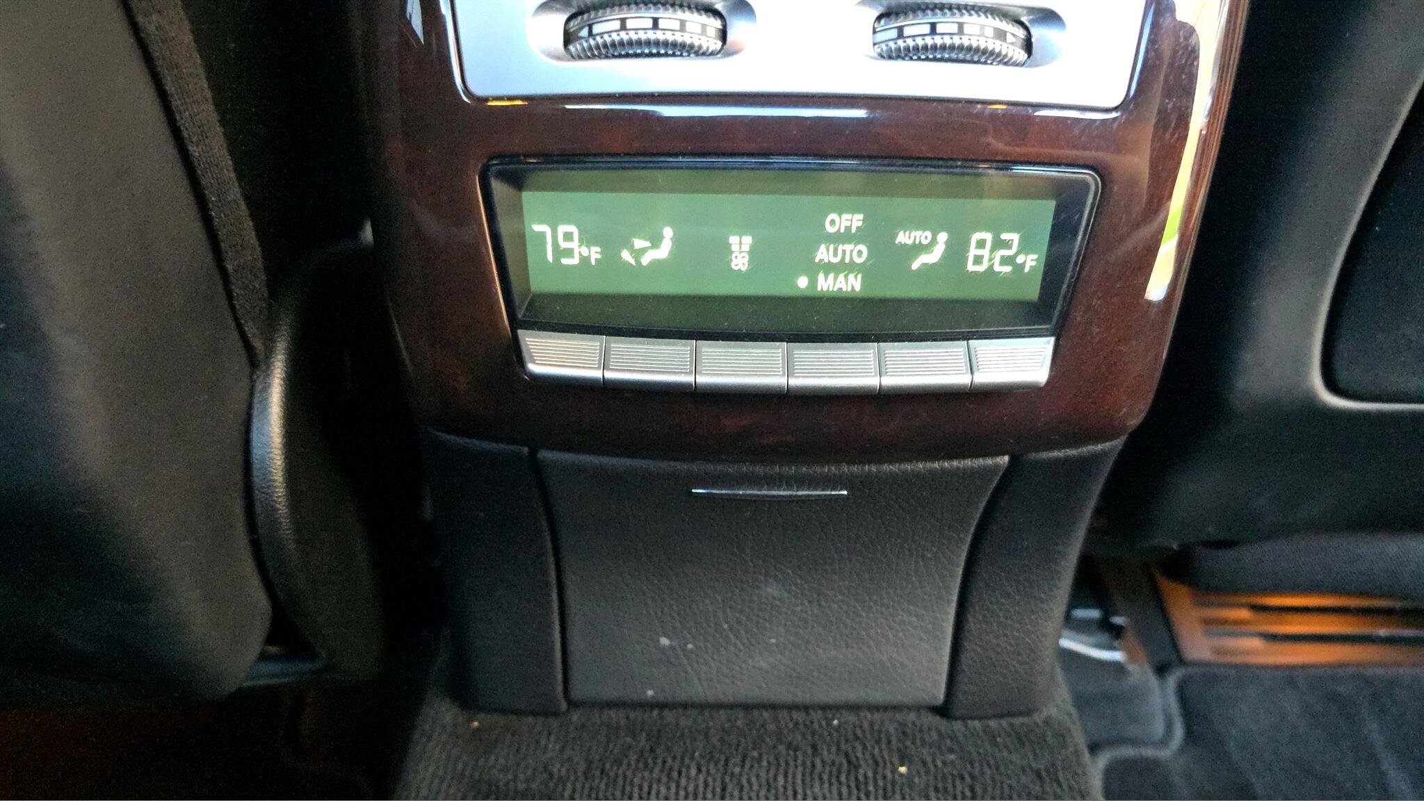 Used 2013 Mercedes-Benz S 63 AMG image 36