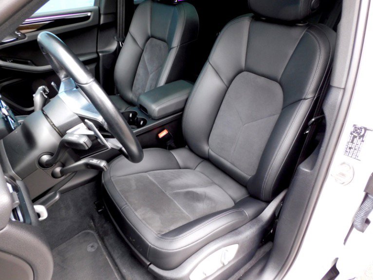 Used 2021 Porsche Macan image 14